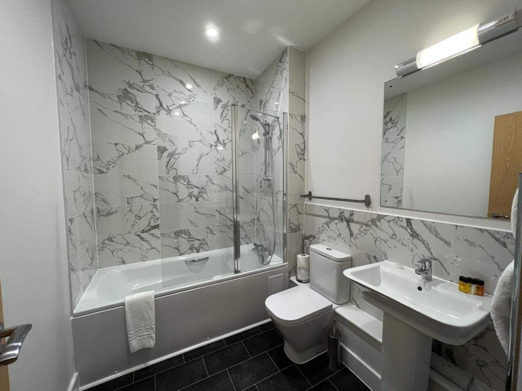 HOF - 100 Kings Road Apartamentos Reading Exterior foto
